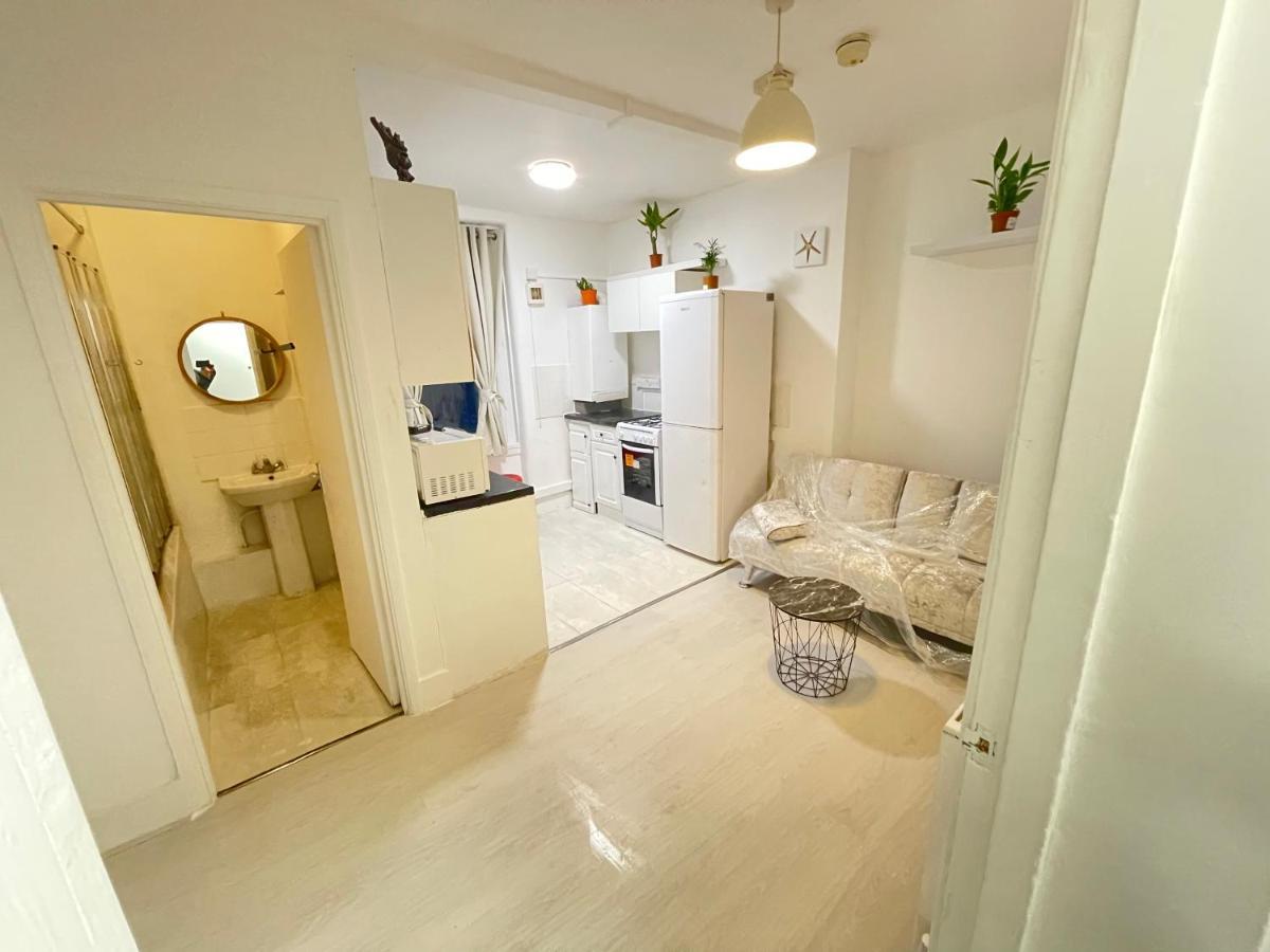 One Bedroom Flat Miles 伦敦 外观 照片
