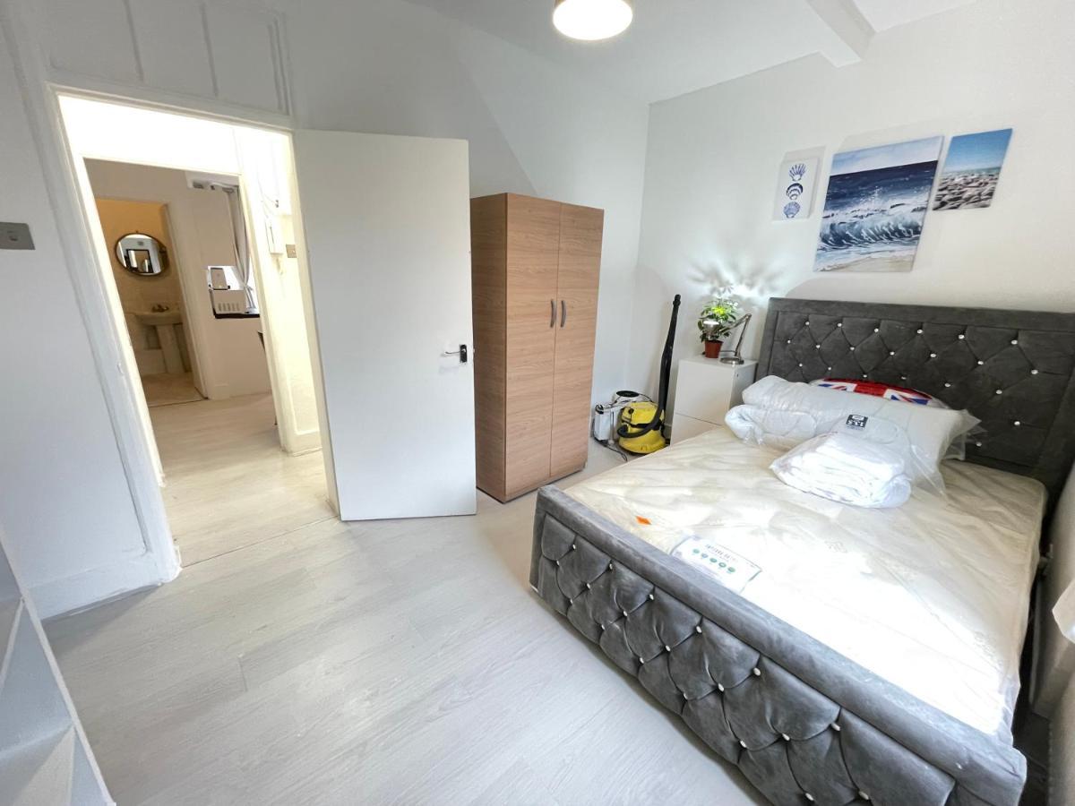 One Bedroom Flat Miles 伦敦 外观 照片