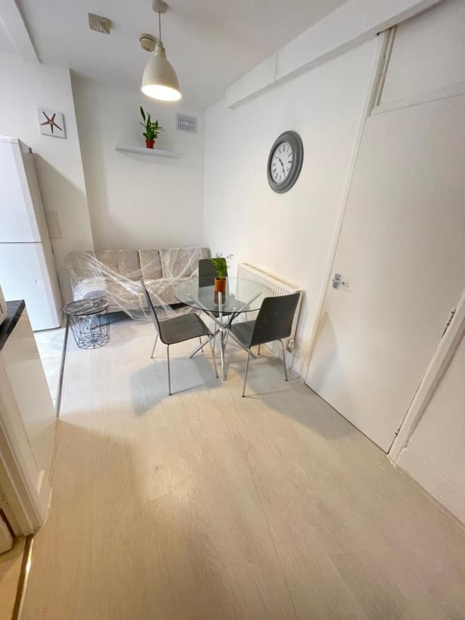 One Bedroom Flat Miles 伦敦 外观 照片